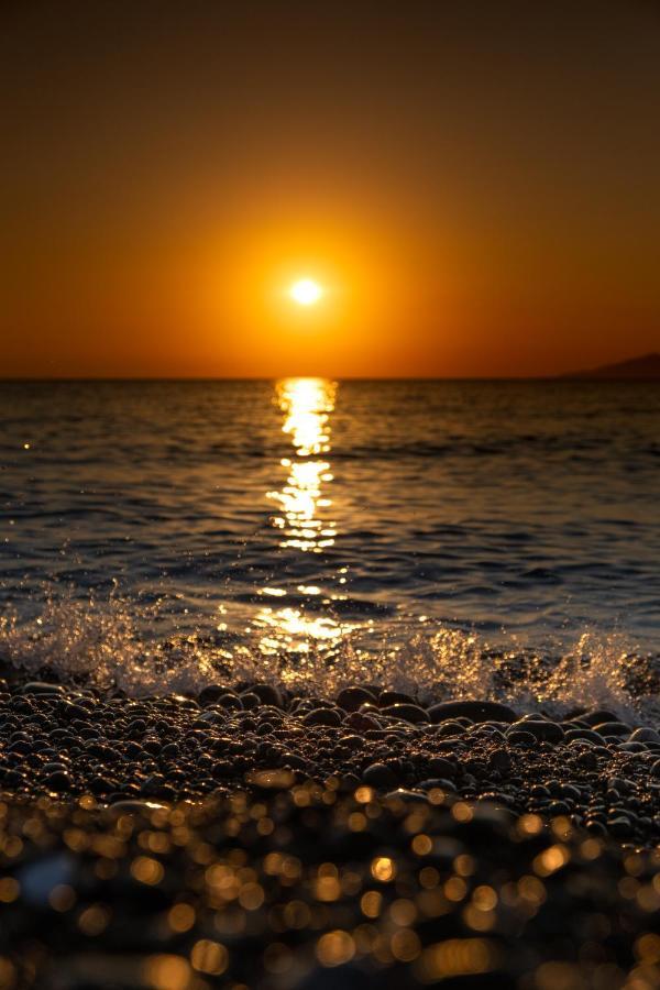 Blue Magic Villas Agia Paraskevi  ภายนอก รูปภาพ